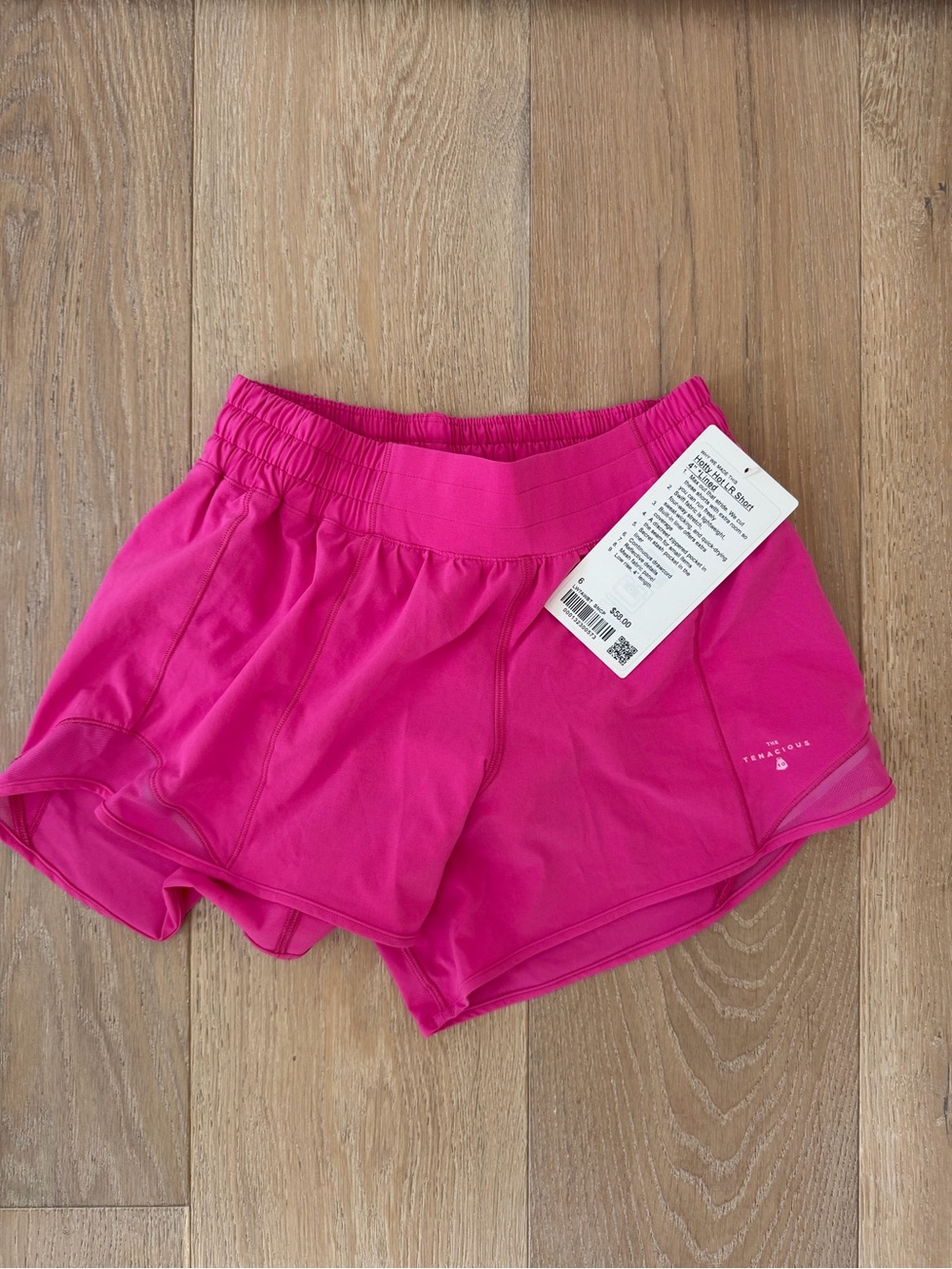 Lululemon hotty hot 4” low rise running shorts - Tenacious 10